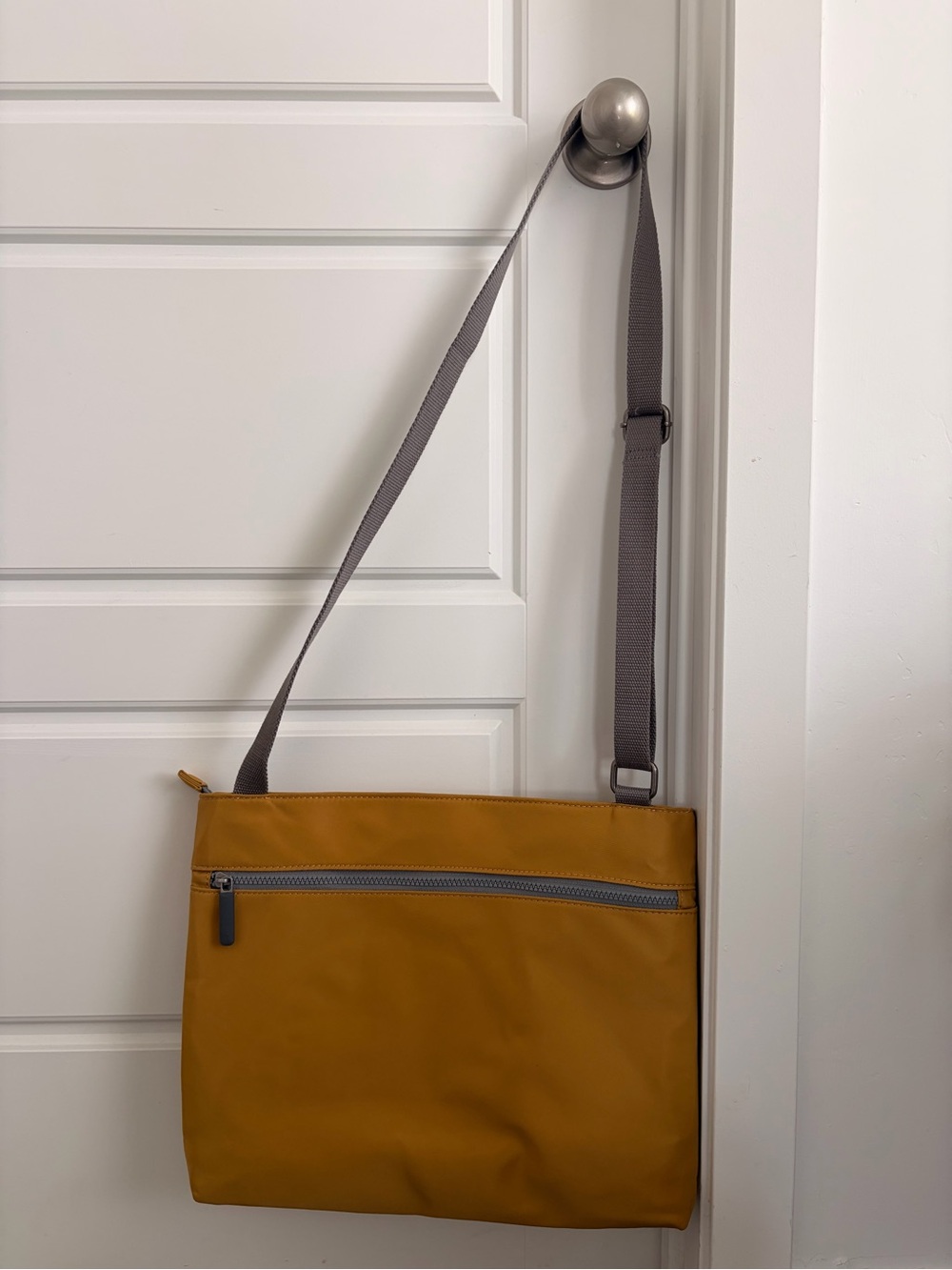 ORI London Laptop/Messenger Bag - NWOT - Picture 2 of 3
